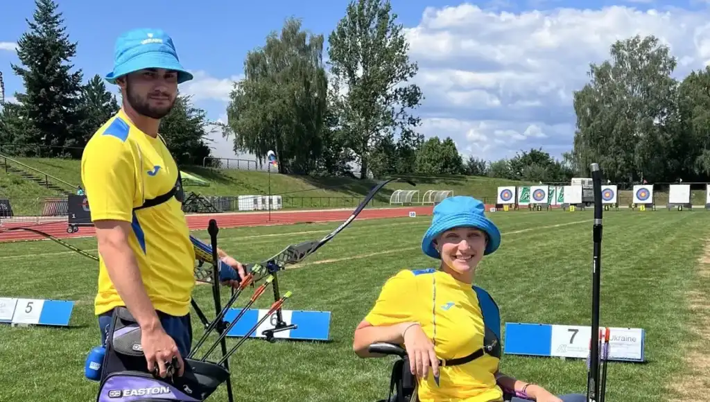 Спортсмен із Березного Василь Наумчук у складі збірної України взяв участь у міжнародному турнірі Світової серії з пара стрільби з лука, який відбувся в Чехії. У особистих змаганнях він посів 11-те місце.