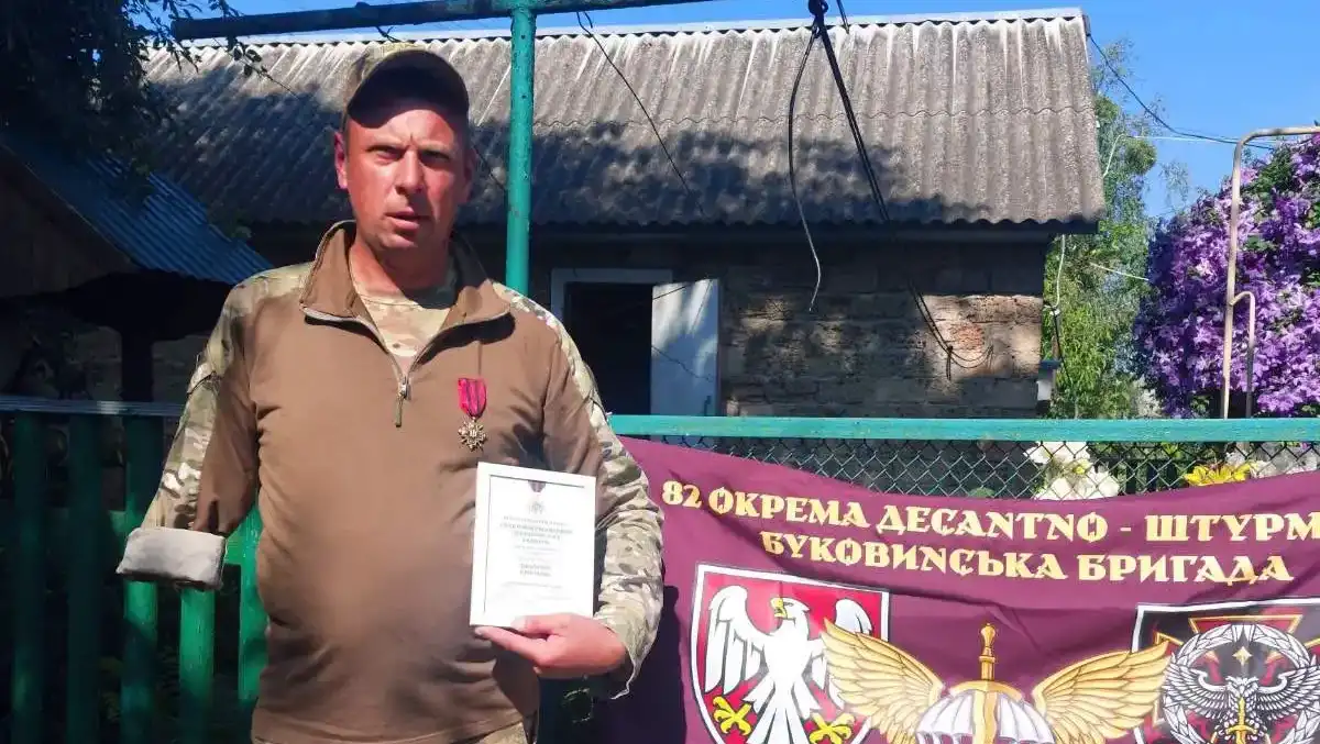 Захисник із Корецької громади отримав почесну військову відзнаку