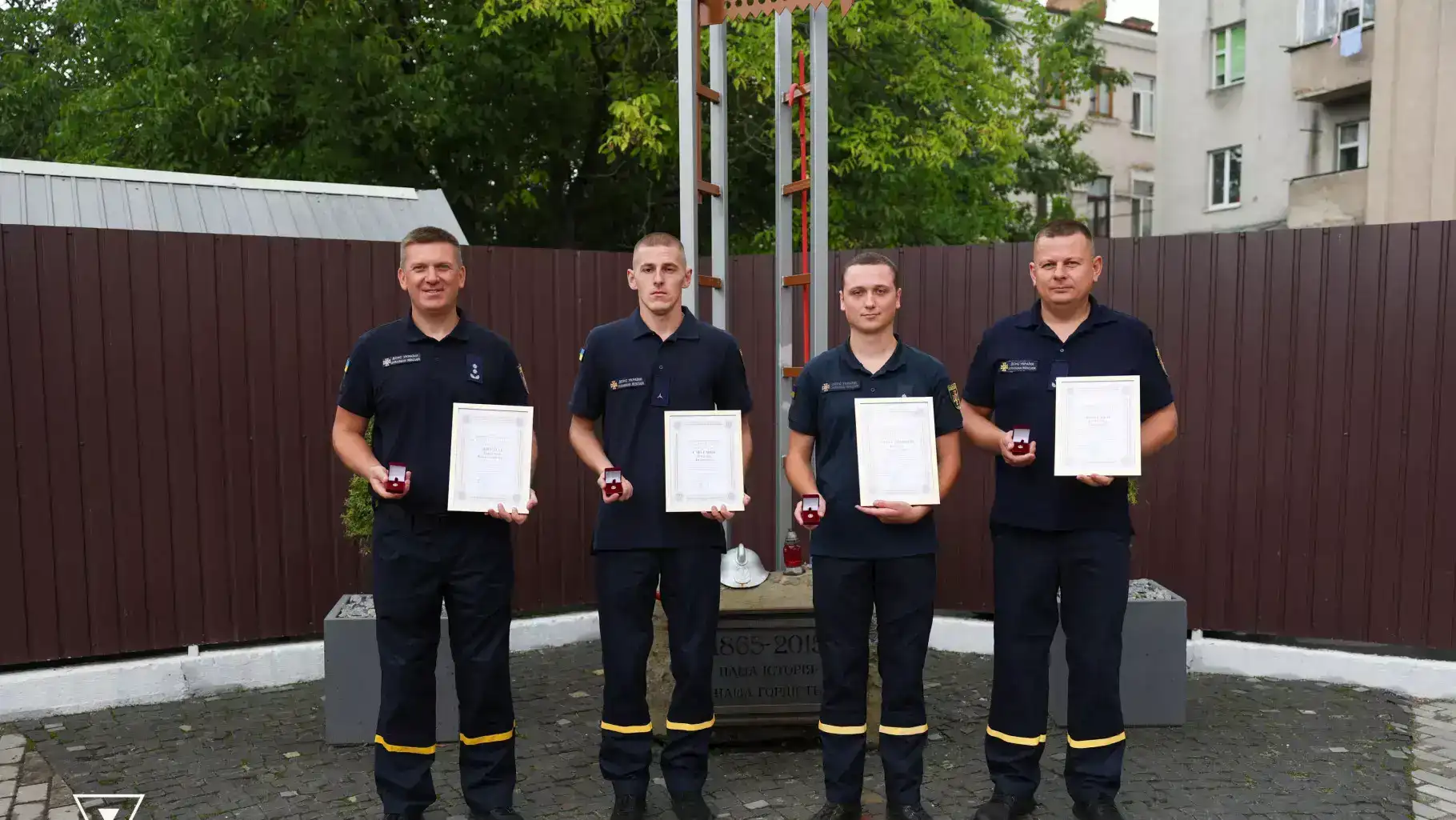У Рівному відзначили рятувальників Рівненщини почесними грамотами