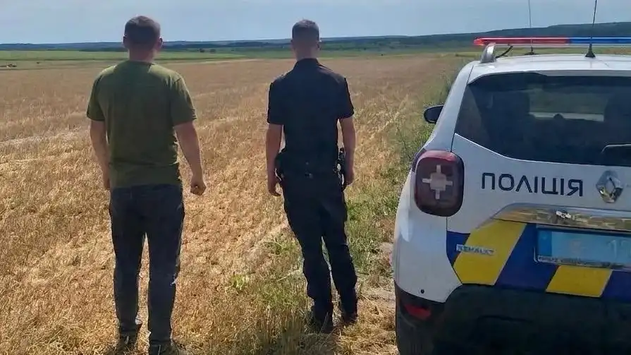 На Дубенщині екологи перевіряють поля після збору врожаю через ризик спалювання соломи та рослинних решток. Під час останнього рейду порушень не виявили.
